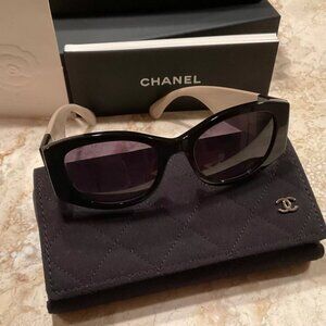 Chanel NIB Black / Tan Oval Sunglasses Bought In London